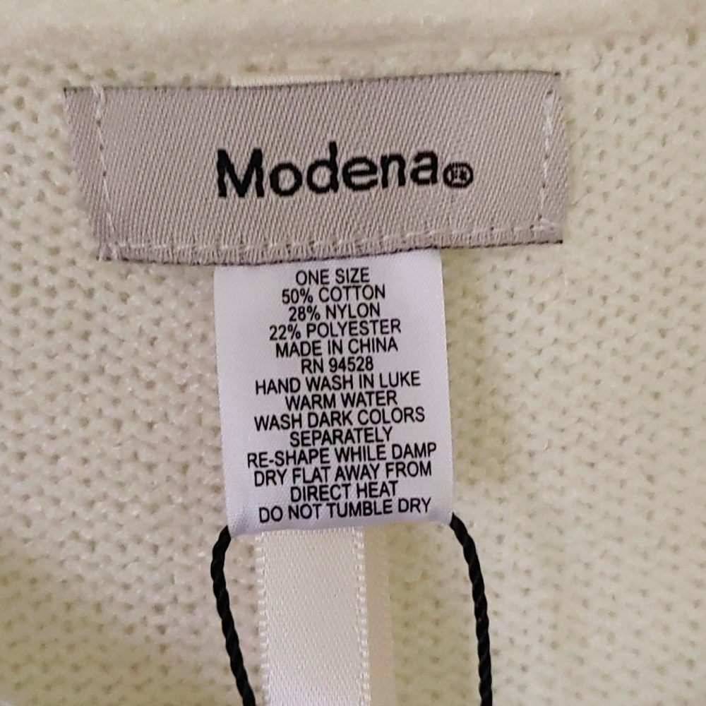 Modena Poncho - Picture 4 of 6